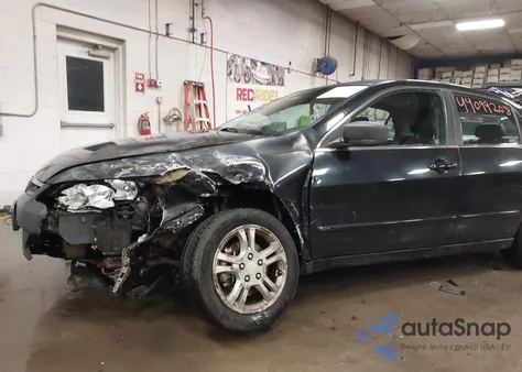 2007 Honda Accord 2.4 Ex z USA, uszkodzony, nr VIN 1HGCM568X7A139294